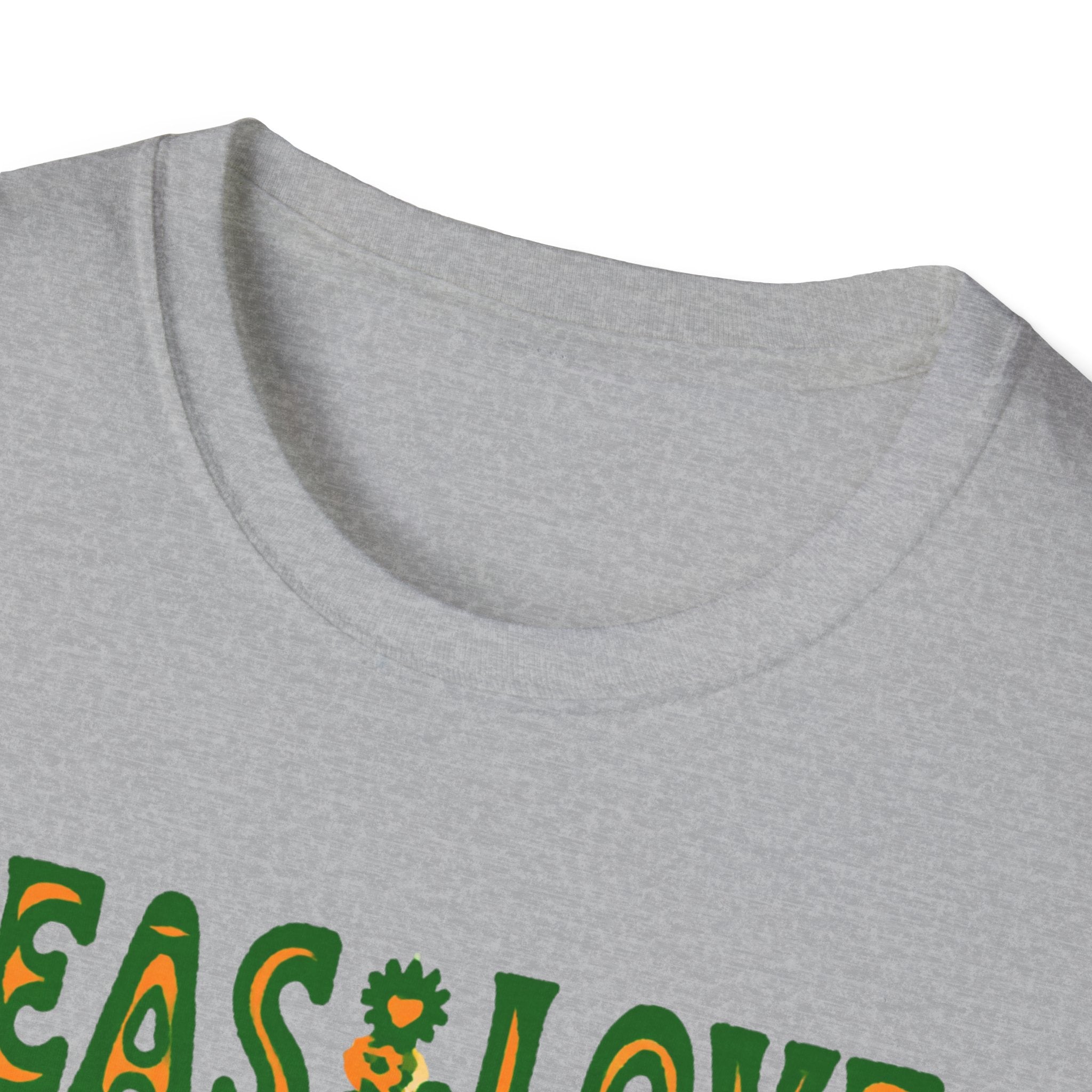Peas and Love T-Shirt